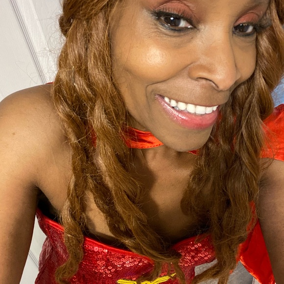 Wonder Woman Costume size S/M - Picture 6 of 6